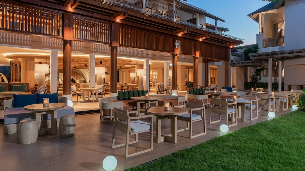 מזון ומשקאות