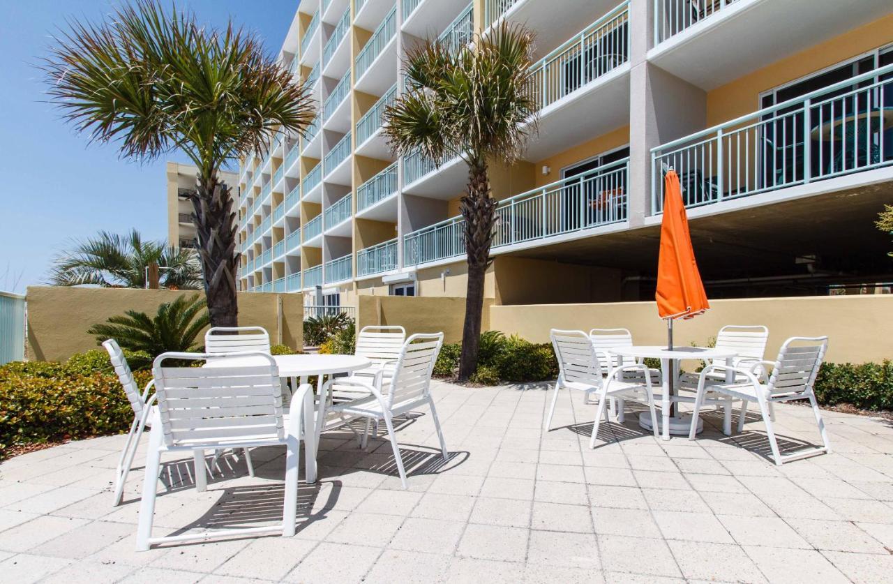 Pelican Isle 603 by RedAwning - photo 20