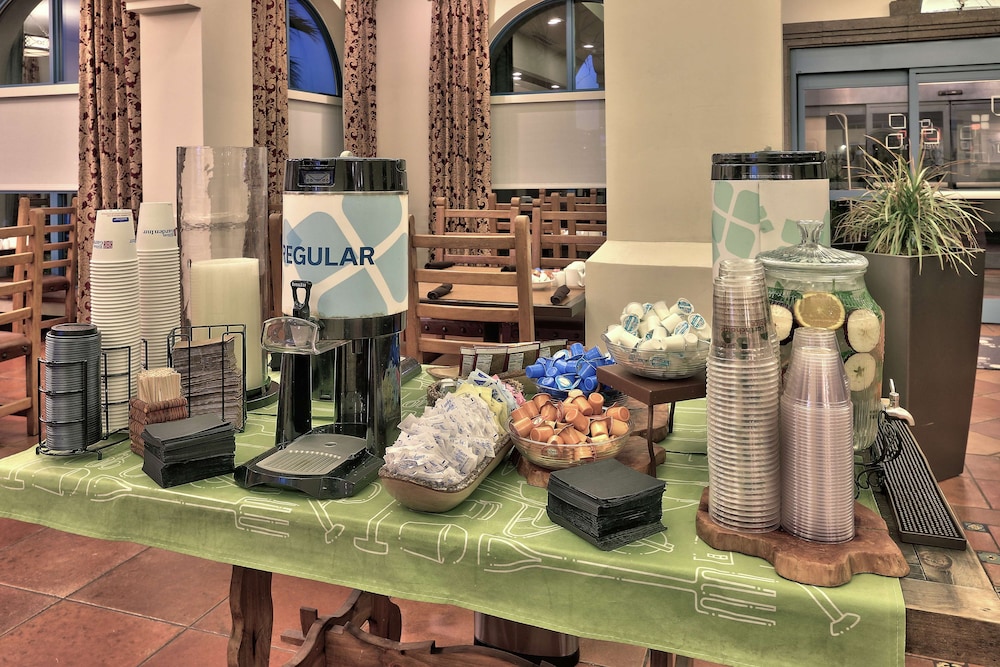 Hilton Garden Inn Las Cruces - photo 4