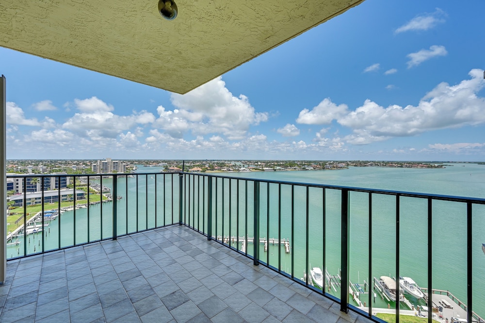 Marco Island Condo w Ocean Views Resort Perks - photo 14