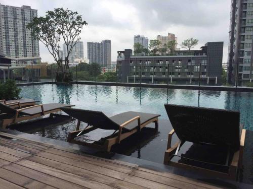 Brand New Sukhumvit Condo Cozy Bts