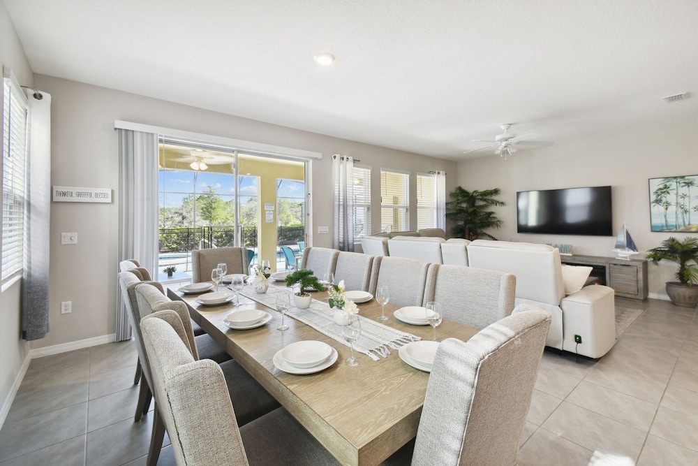 7704oml solterra Resort 7 Bedroom Home by RedAwning - photo 57