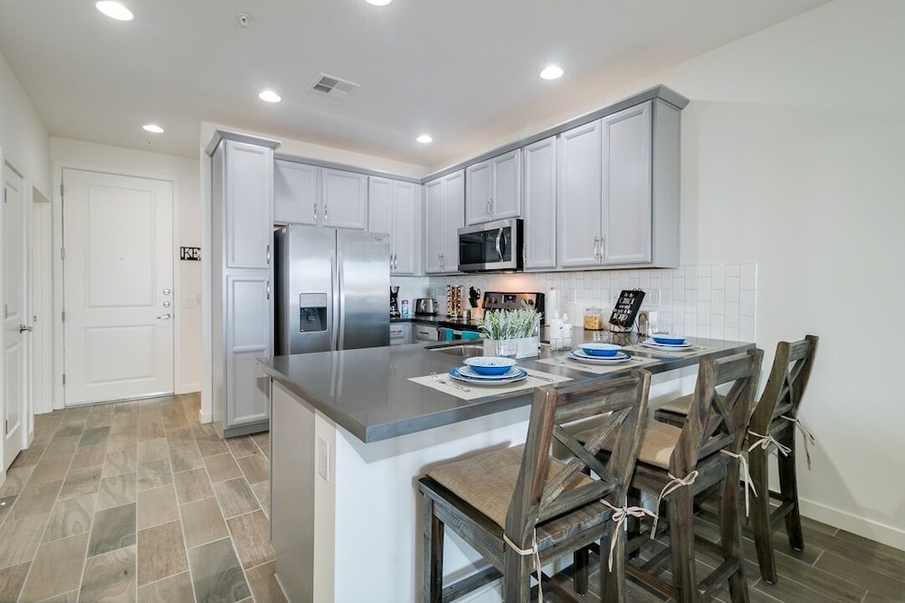 Views in Luxury Resort Condo in Chandler Amenities Galore Walk to Restaurants by RedAwning - photo 5