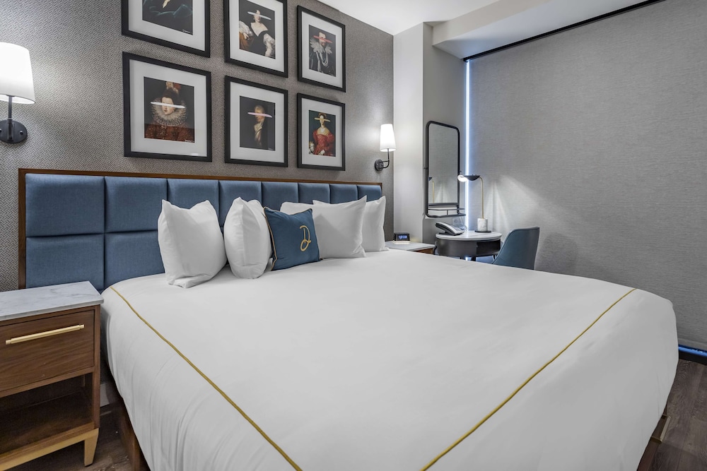 The Draper New York Tapestry Collection by Hilton - photo 8
