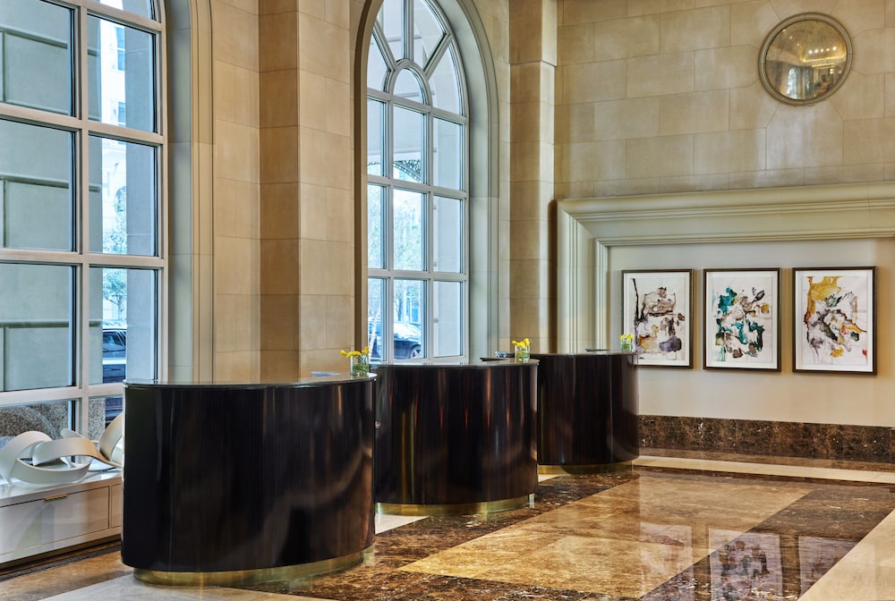 Hotel Crescent Court - photo 4