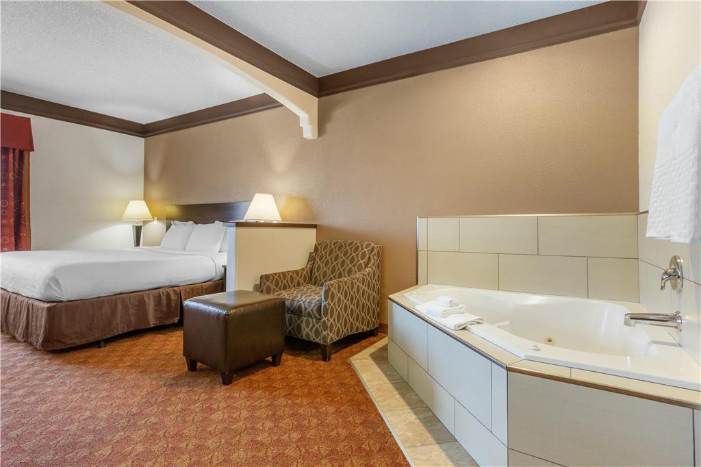 Best Western Tolleson Hotel - photo 13