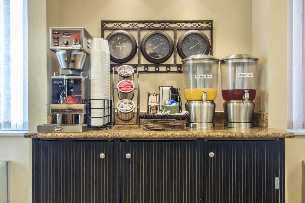 Greenstay Hotel Joplin Missouri - photo 34