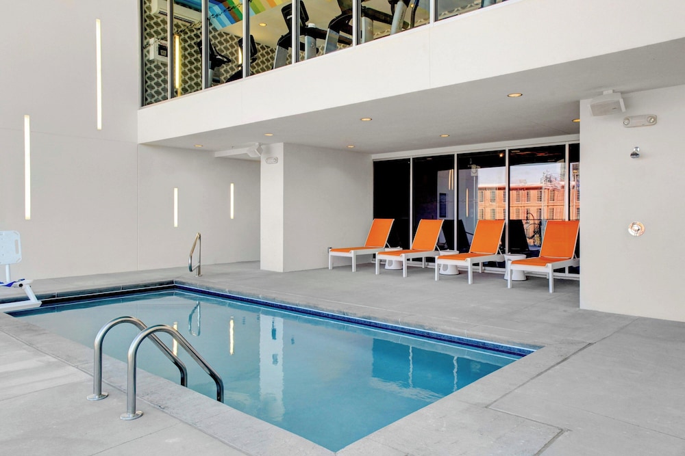 Aloft Durham Downtown - photo 39