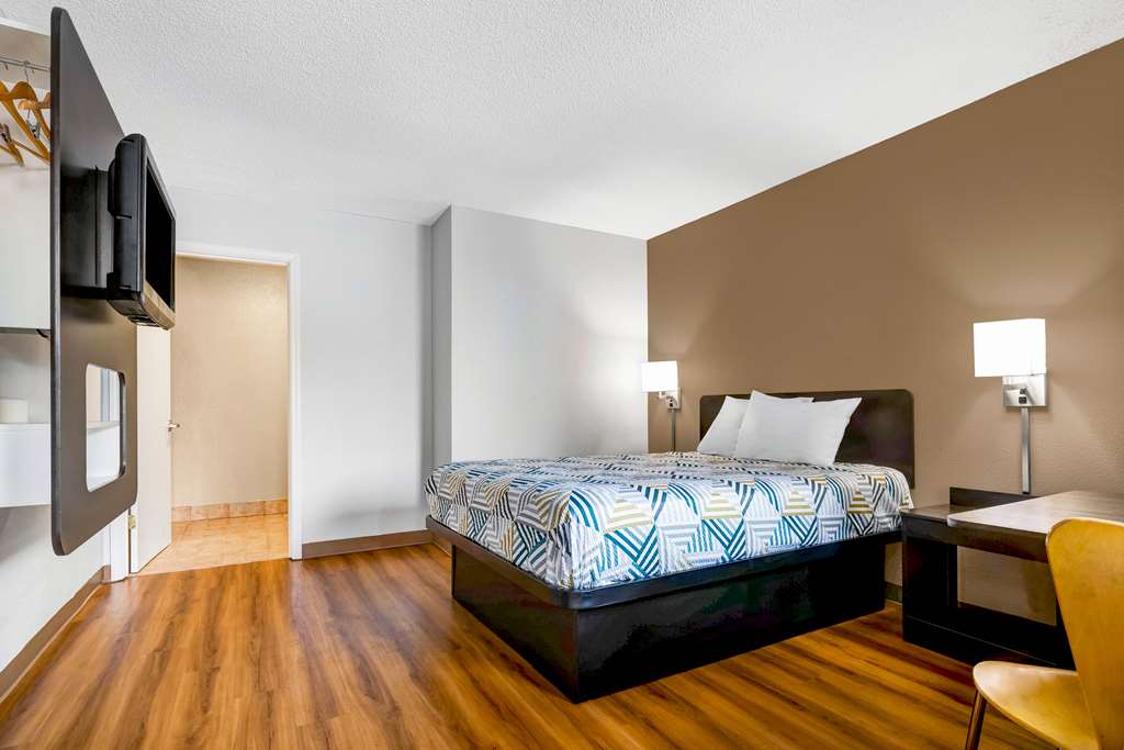 Motel6 Portland OR Downtown - photo 9