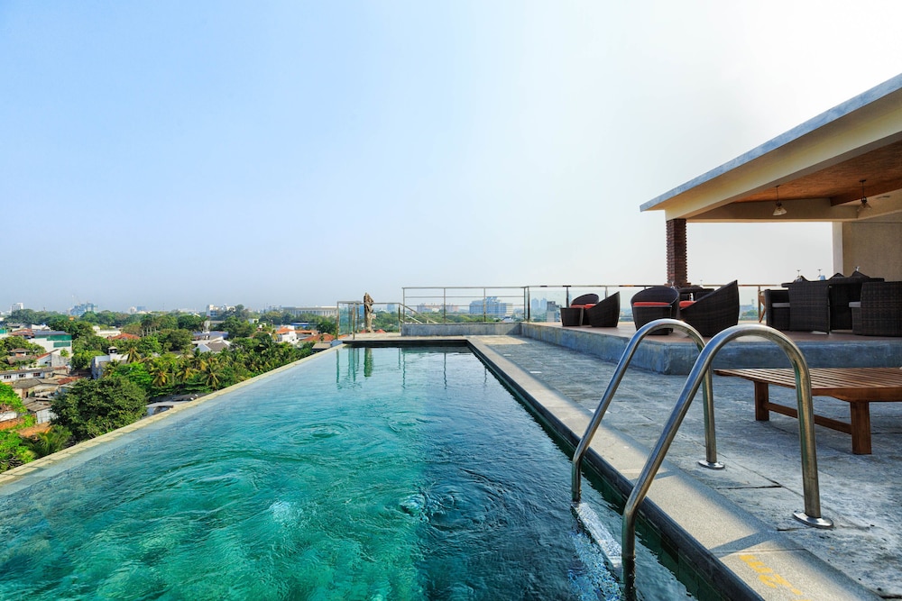 Trillium Boutique City Hotel — 5-Star Luxury Hotel in Colombo, Sri Lanka