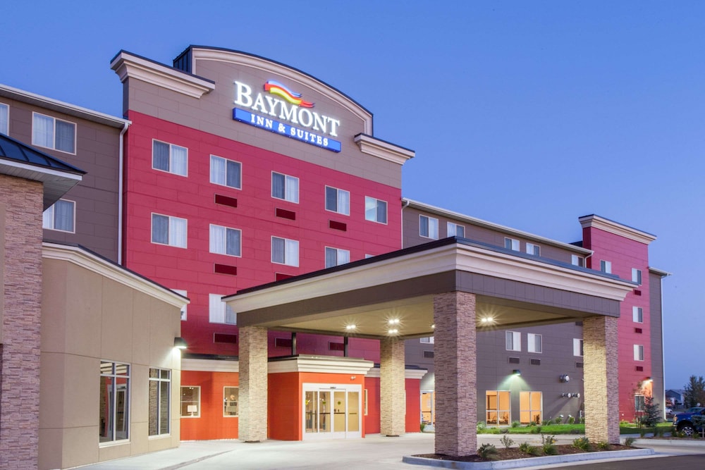 Baymont by Wyndham Grand Forks - featured photo
