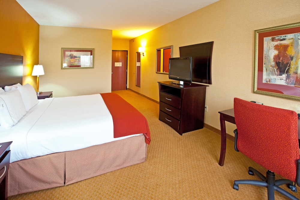 Holiday Inn Express & Suites Franklin KY by IHG - photo 9