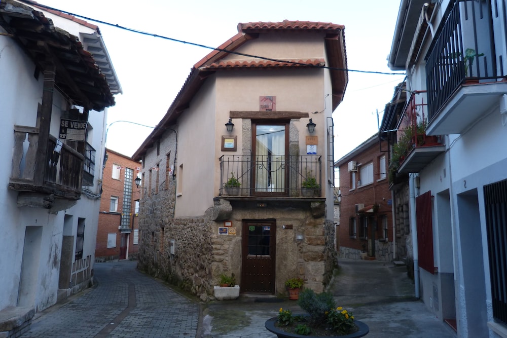La Posada Del Tietar — 4-Star Luxury Hotel in Avila, Spain