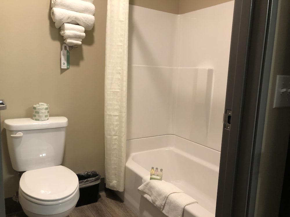 Cobblestone Inn & Suites Trenton - photo 19