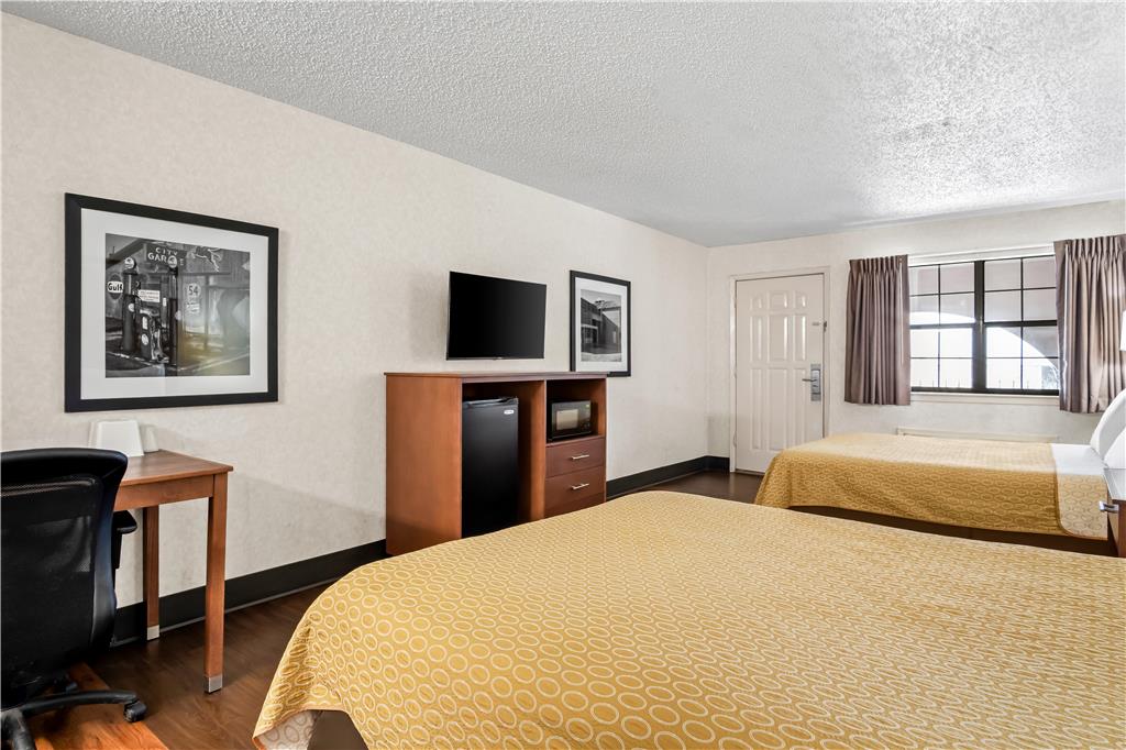 Americas Best Value Inn Midlothian Cedar Hill - photo 17