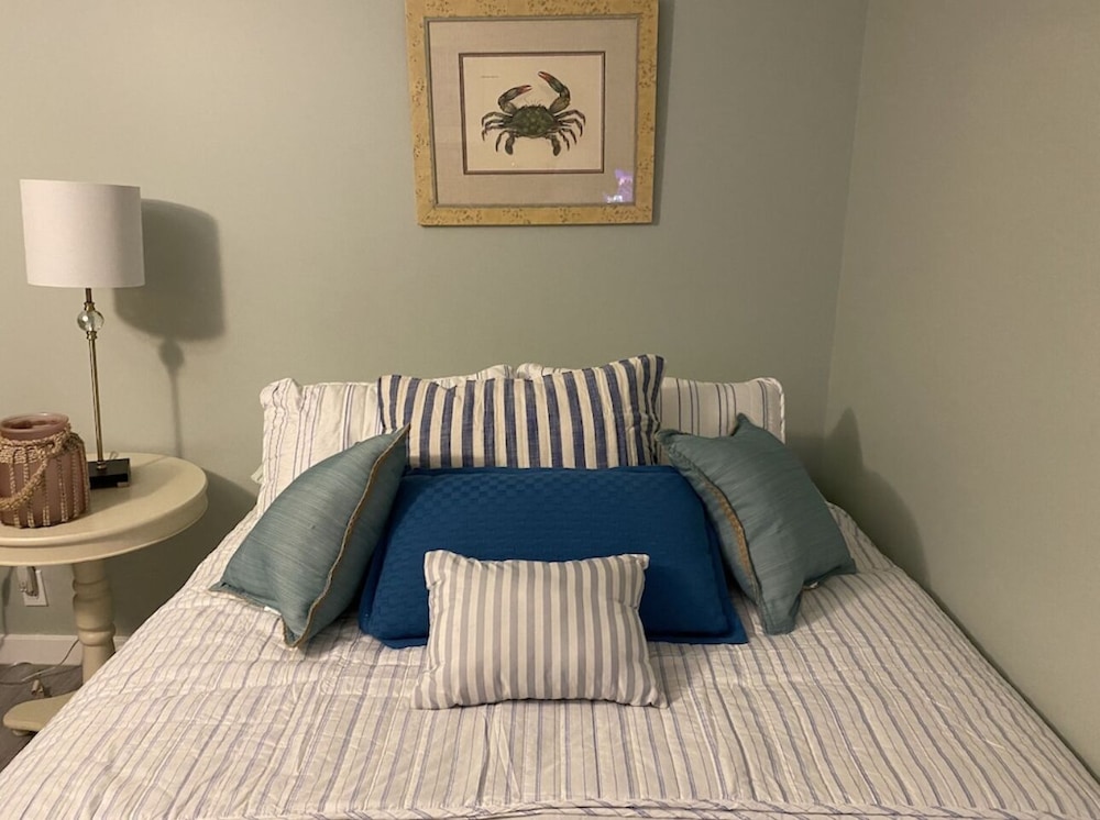 Close to PGA Blvd Shops and Restaurants — hotel in Palm Beach Gardens