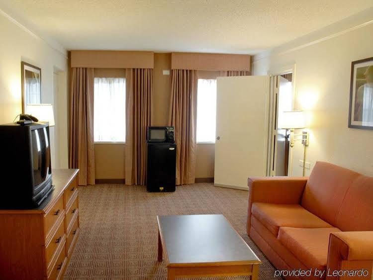 La Quinta Inn Houston Med. Ctr Reliant Ctr. Area - photo 12