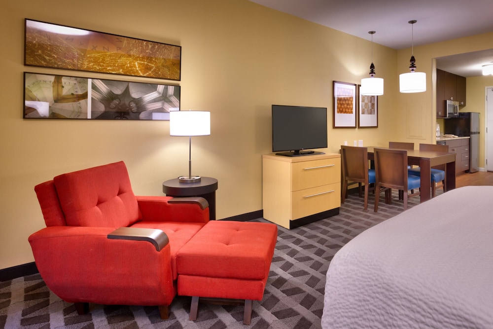 TownePlace Suites by Marriott Dickinson - photo 10