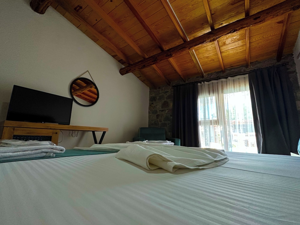 Kamen Vila Otel — Ayvalik — photo 4