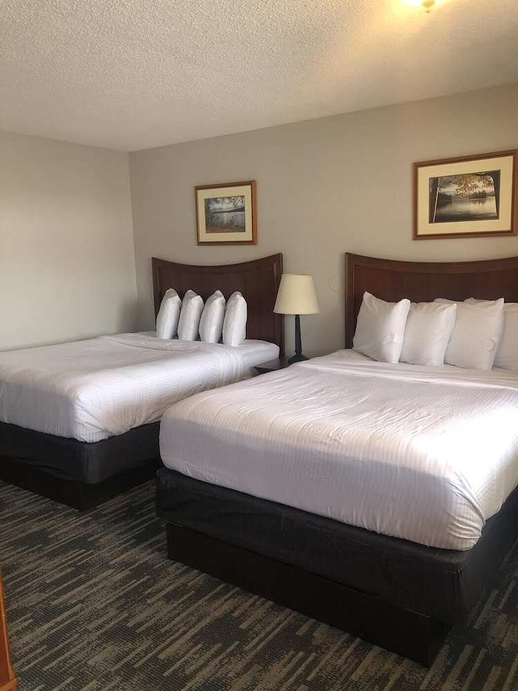 Park Lane Motel - photo 12