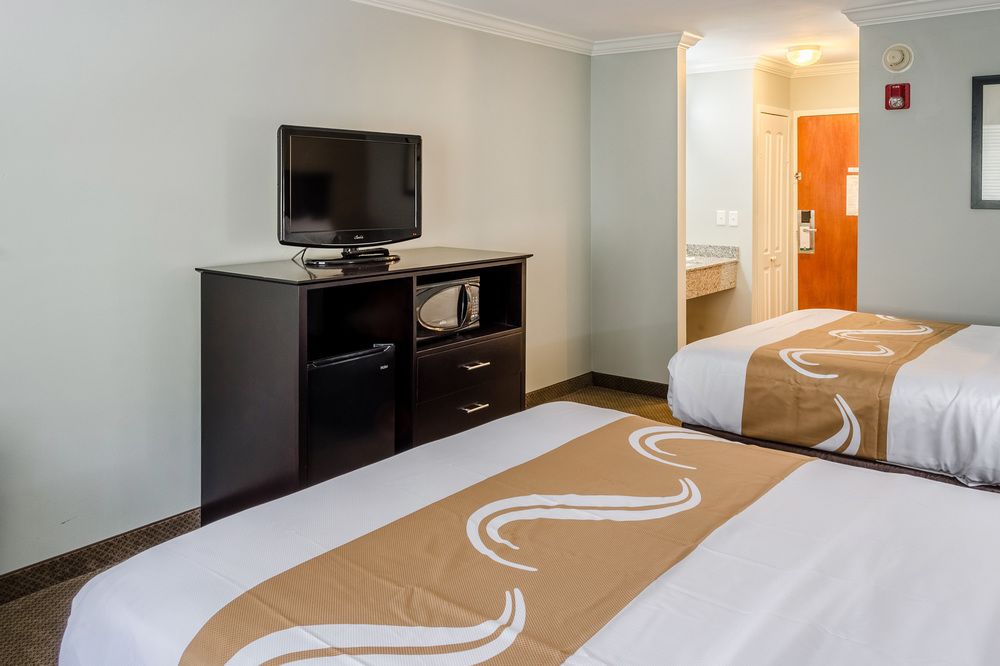 La Quinta Inn Gulf Shores - photo 42