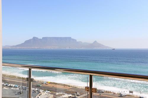 602 Infinity Apartment — 4-Star Luxury Hotel in Cape Town, South Africa