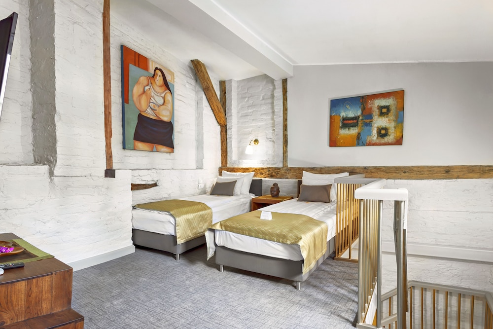 SuperB Luxury Suites — Belgrade — photo 3