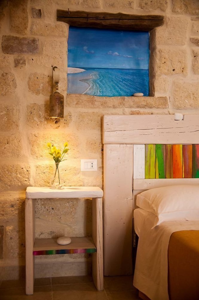 3 Archi B&B — 4-Star Luxury Hotel in Trani, Italy