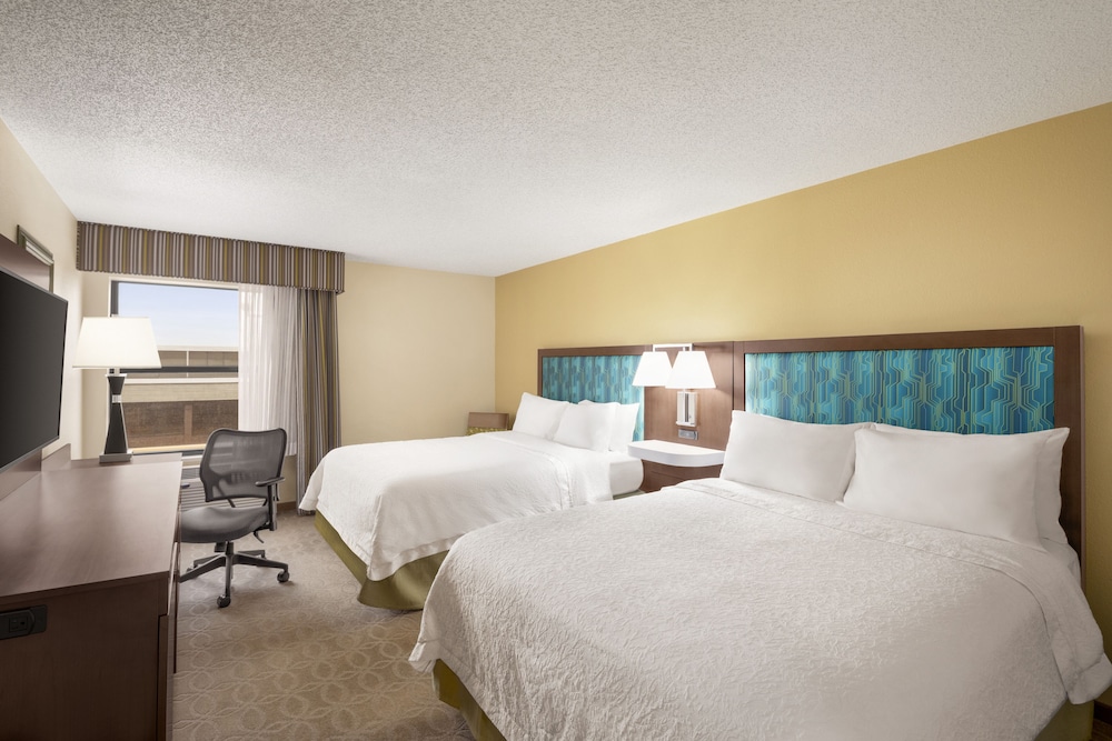 Hampton Inn Youngstown Boardman - photo 9