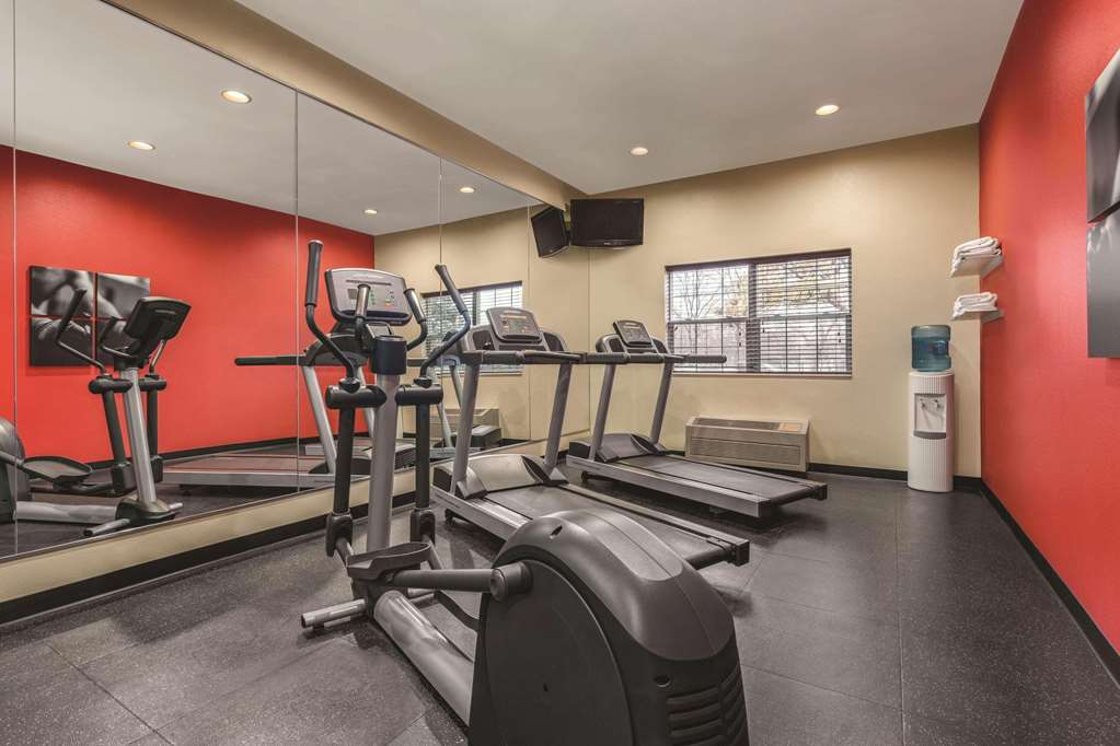 Country Inn & Suites by Radisson Dakota Dunes SD - photo 15