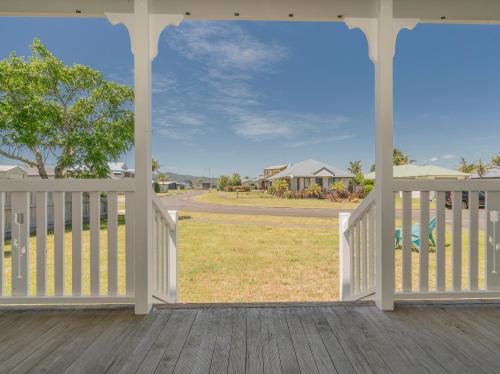 The Doll's House Whitianga Holiday Home — 4-Star Luxury Hotel in Whitianga, New Zealand