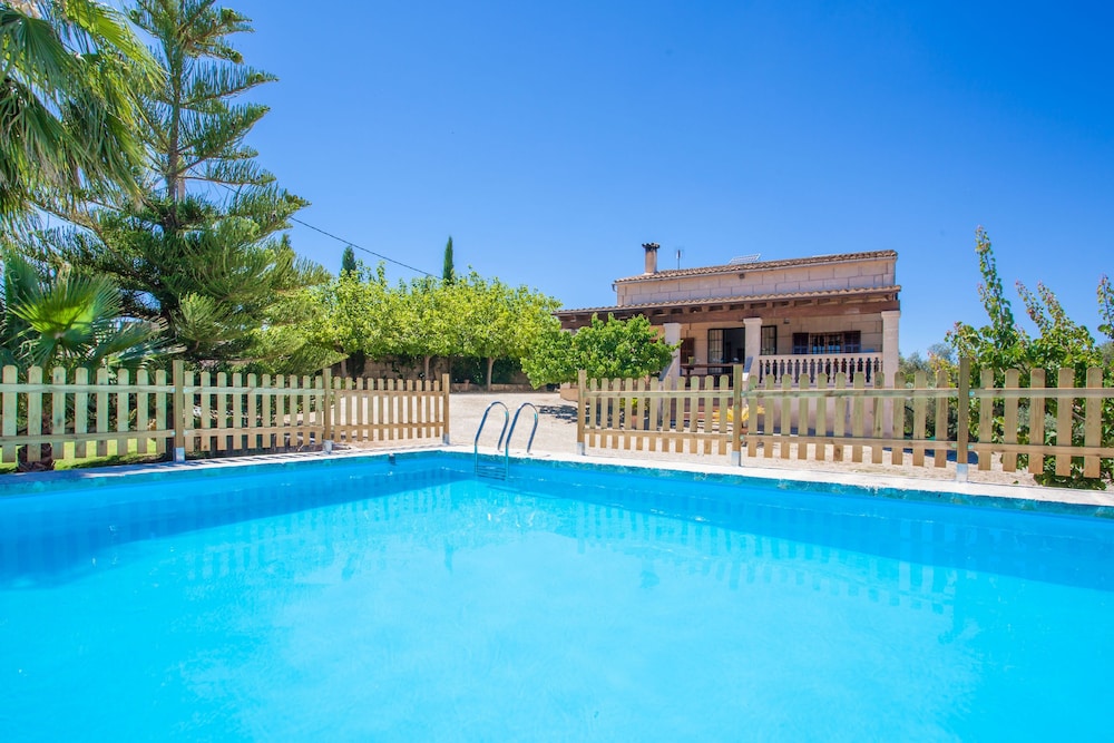 Son Mieres Den Pep in Petra, Spain