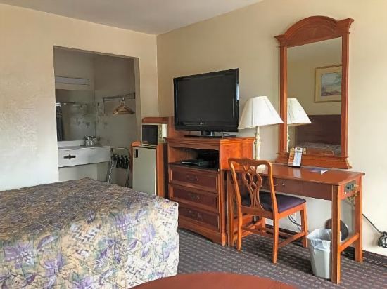 Airport Inn Motel Richmond - photo 12