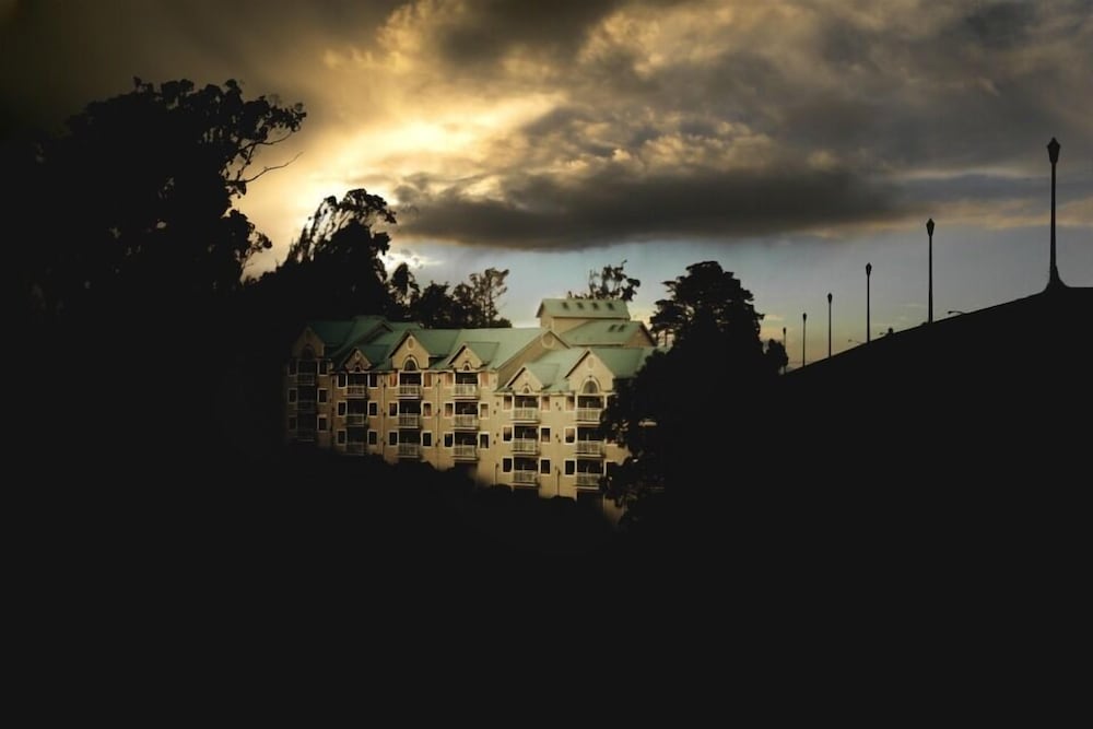 North Cliff Hotel - photo 15