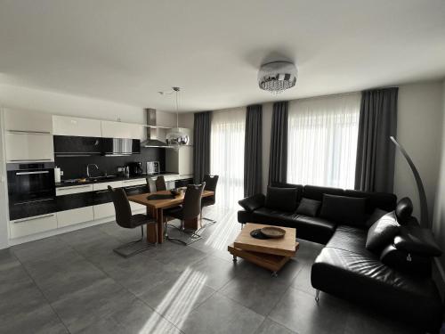 Apartment Deichgraf Am Alten Deich 14 5 — 4-Star Luxury Hotel in Varel, Germany