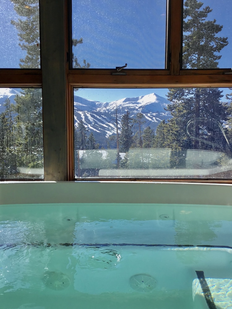 Gold Point Resort Breckenridge by Vacatia - photo 97