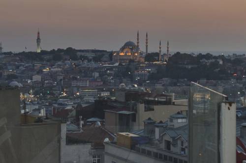 By Murat Crown Hotel Taksim