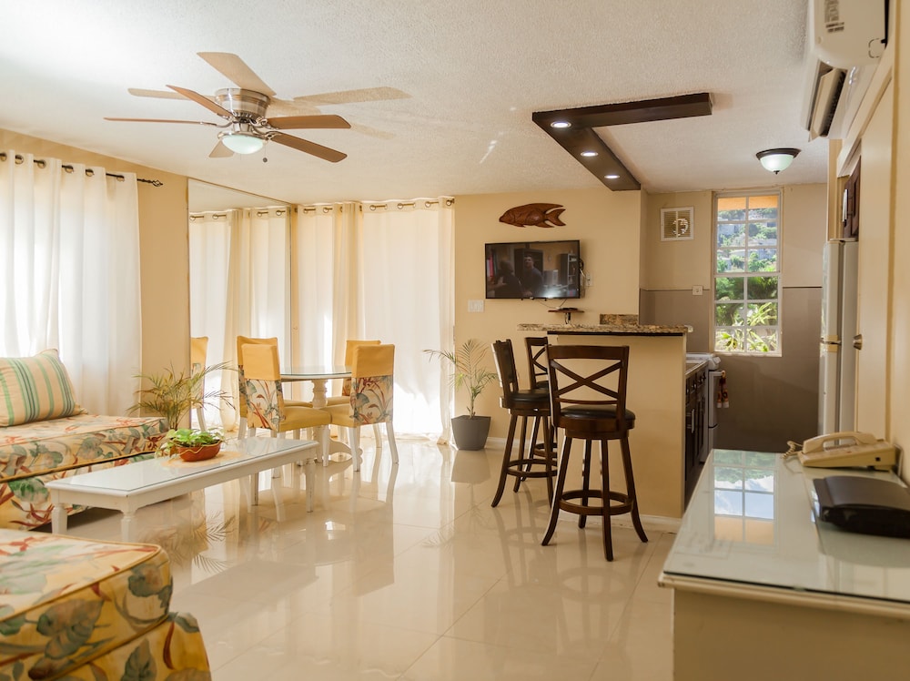Ocho Rios Vacation Apartment — 4-Star Luxury Hotel in Ocho Rios, Jamaica