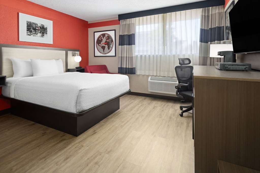 Ramada by Wyndham Parsippany - photo 23