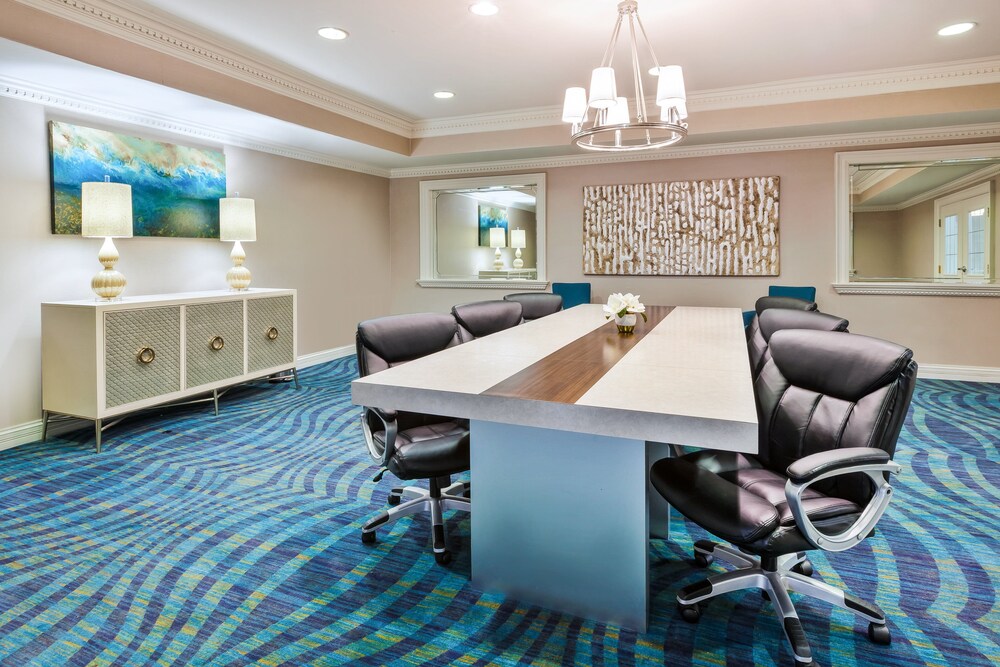 Holiday Inn Express & Suites North Carmel Westfield by IHG - photo 26