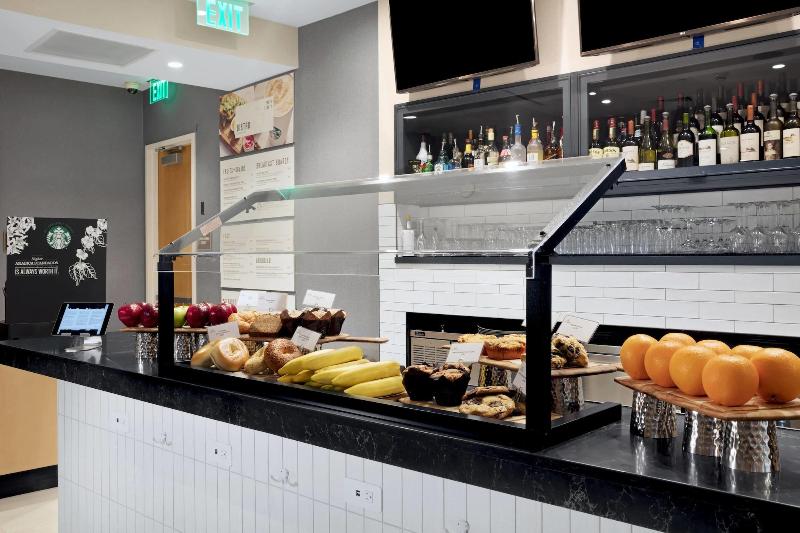 Courtyard by Marriott Boston Downtown North Station - photo 124