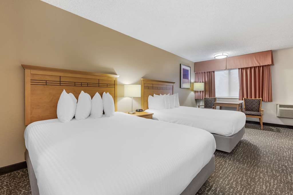 Best Western Aladdin Inn - photo 10