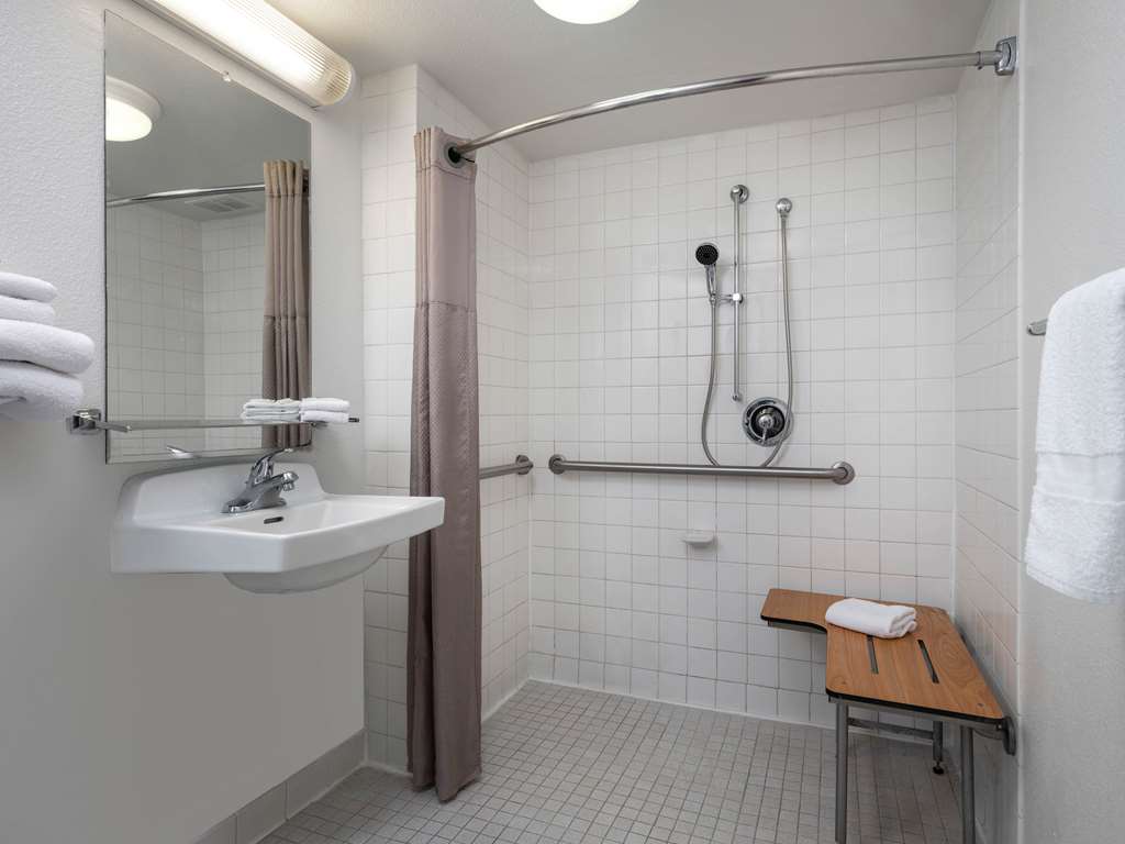 Motel 6 Oceanside CA - photo 21