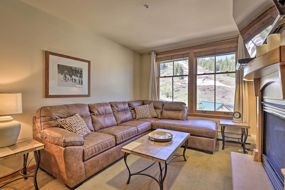Cozy Ski InandSki Out Winter Park Resort Condo - photo 3