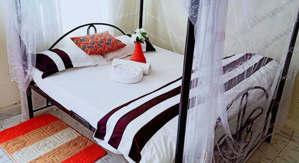 Cosmos Haven Studio in Kisumu, Kenya