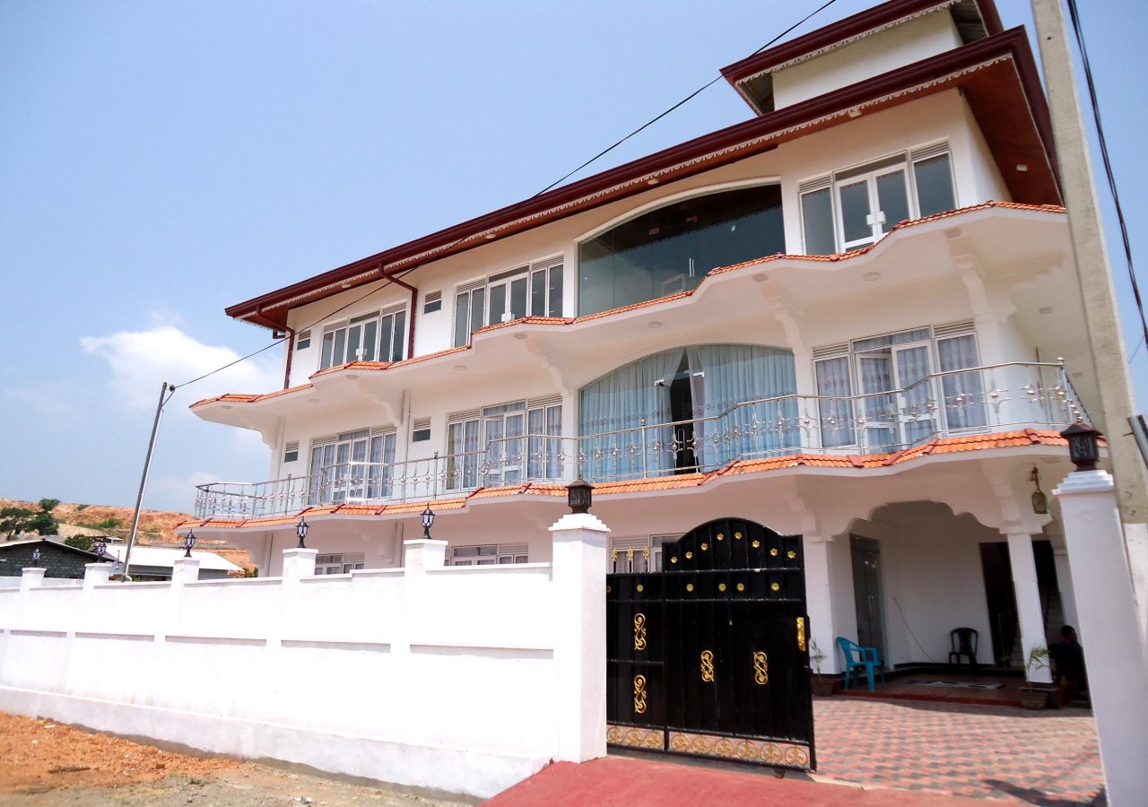 Hotel Glee in Trincomalee, Sri Lanka