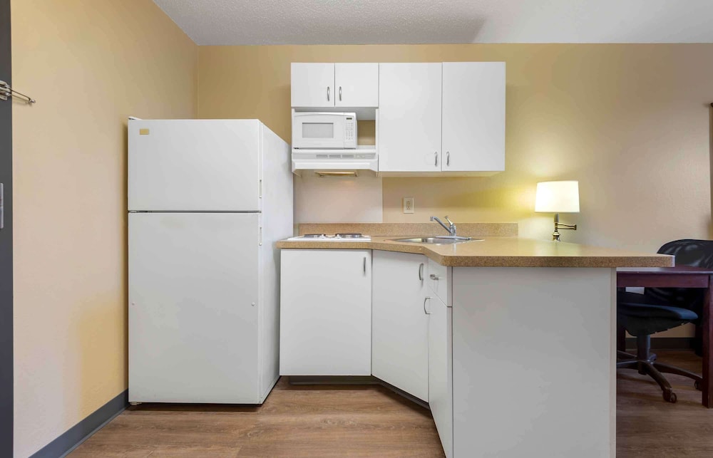 Extended Stay America Suites Buffalo Amherst - photo 9