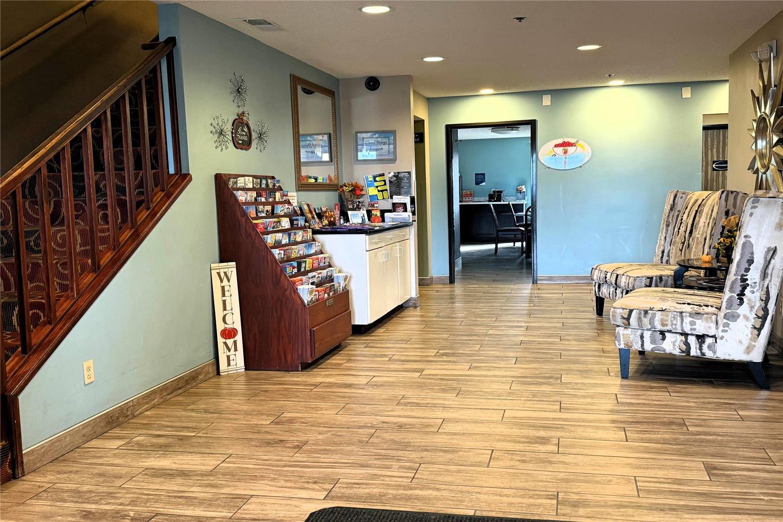 Super 8 by Wyndham Evansville North - photo 5