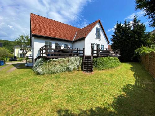 Ferienhaus Ruegenliebe 01 — 4-Star Luxury Hotel in Ostseebad Binz, Germany