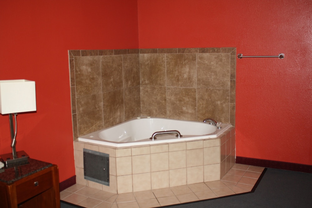 Executive Inn and Suites Wichita Falls - photo 14